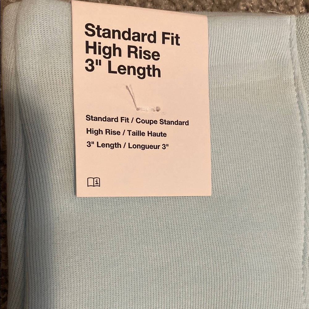 Nike Women's Tech Fleece Pleated Shorts - Picture 2 of 7